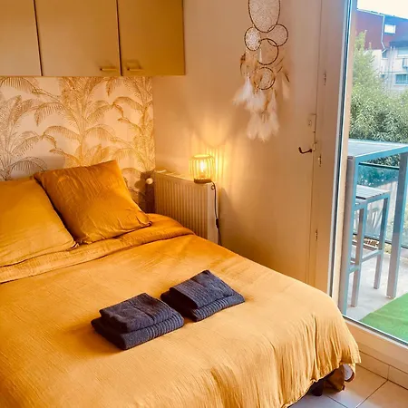 Joli Studio Avec Grande Terrasse Et Parking Vitry-sur-Seine Extérieur photo